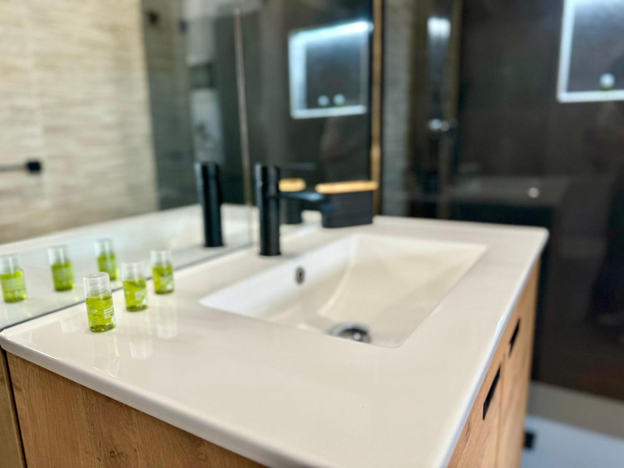 Loft Deluxe Aeropuerto Apartment Ojos de Garza ภายนอก รูปภาพ